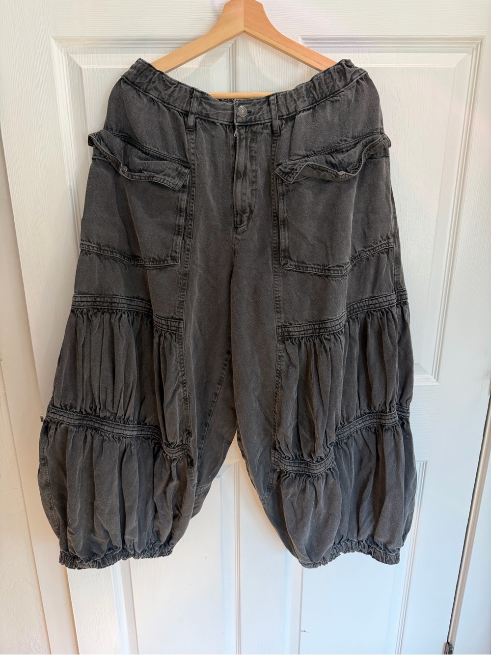We the free Last word parachute pants Large (sold out) - Picture 3 of 6